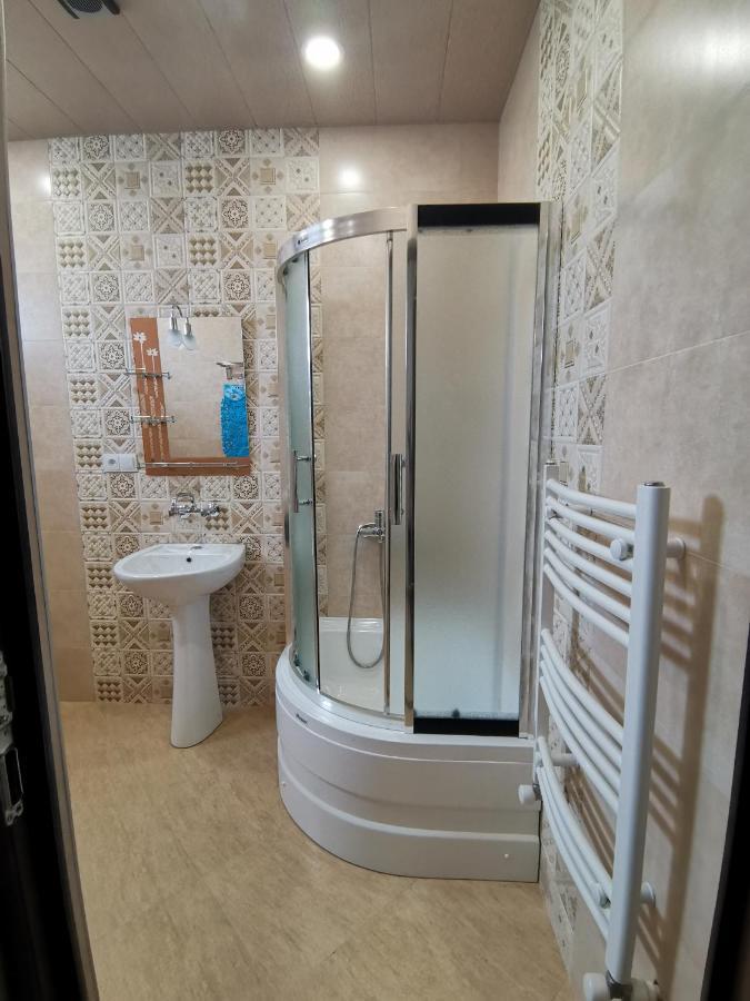 Guest House Eden Τυφλίδα Εξωτερικό φωτογραφία