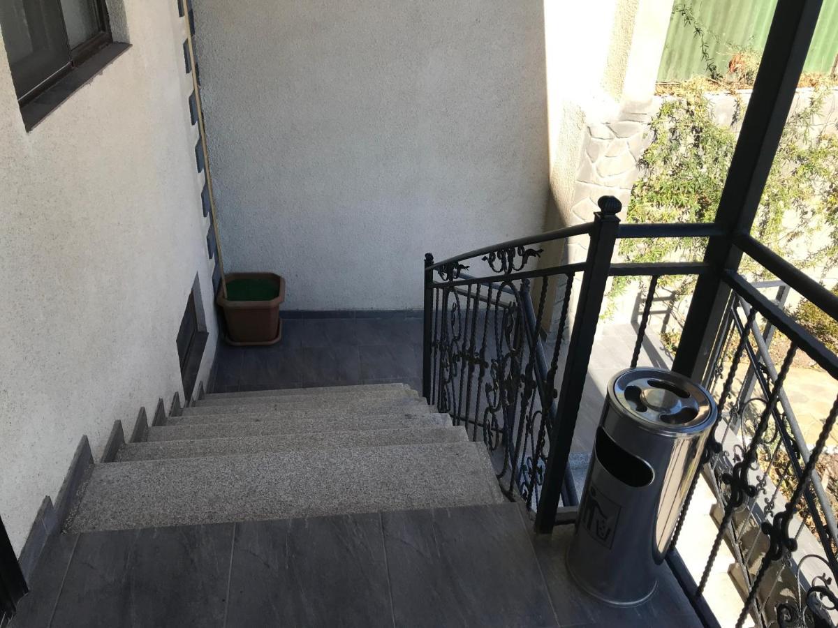 Guest House Eden Τυφλίδα Εξωτερικό φωτογραφία