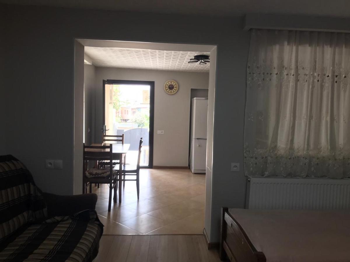 Guest House Eden Τυφλίδα Εξωτερικό φωτογραφία